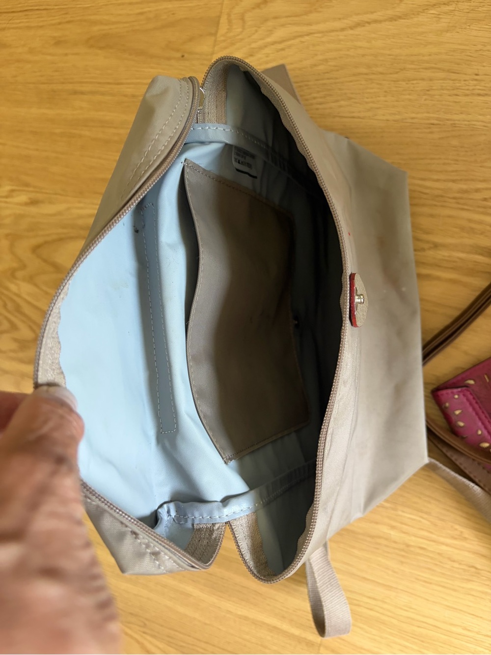 Longchamp Beige Mini Backpack with Red Trim - Picture 4 of 10